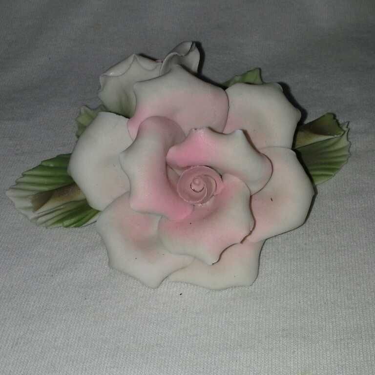 Capodimonte Italy Roses Figurine White Pink Tint Flowers Bisque Green 