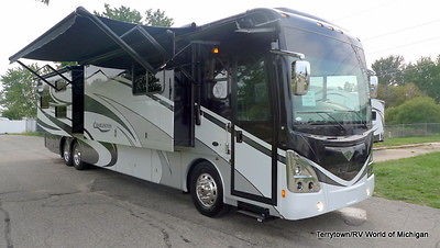   430BH Tag Axle Class A Diesel Pusher Motorhome RV With Bunks