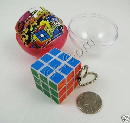 KoroKoro Hakusei Mini Rubiks Cube Keychain White Border