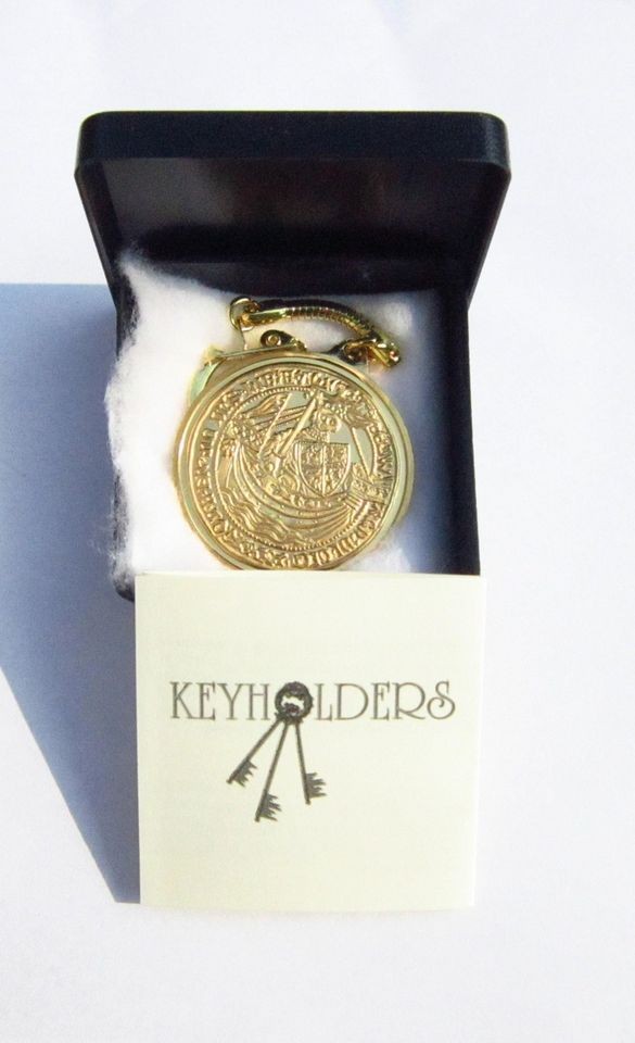 EDWARD III GOLD PLATED NOBLE COIN KEYRING *