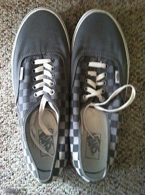 NICE Grey Solid and Checkered VANS Mens Canvas Boat Tennis Shoes Size 