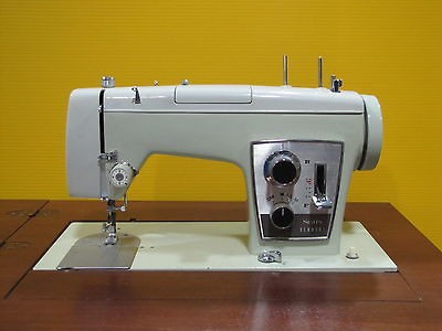  Kenmore Sewing Machine In Cabinet Model 1752 With Pattern Cams 