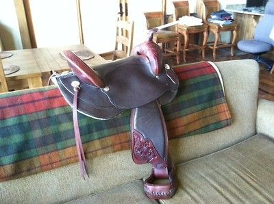 New $1,850 Tex Tan Flex Trail Saddle 17   Brown/ Sunset  Flair 