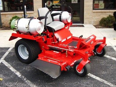 SNAPPER PRO S200 XTP COMMERCIAL ZERO TURN   PROPANE   61   USED ONE 