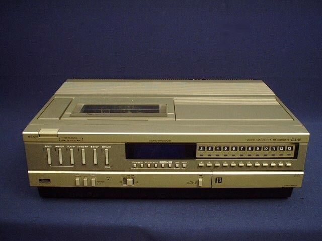  Betamax Beta VCR Video ape Recorder Player Just Serviced 