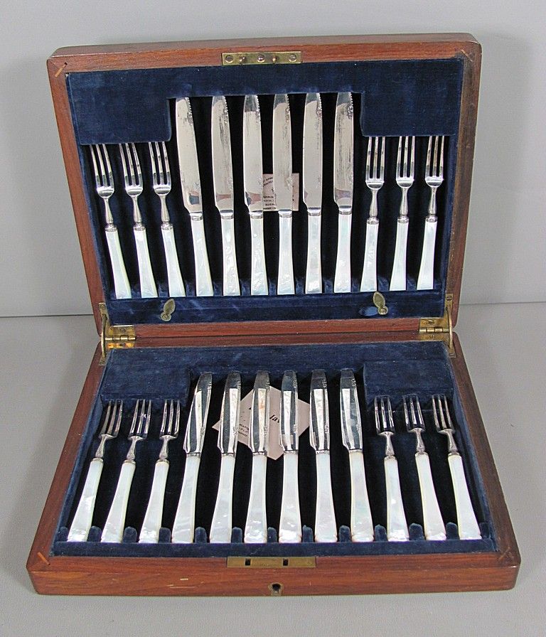 24pc MAPPIN & WEBB Sterling Blade Mother of Pearl Handle Fruit Set for 