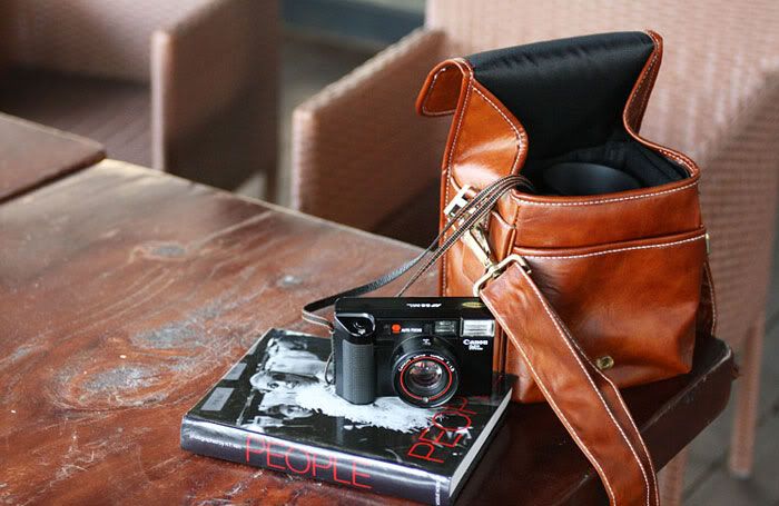 Brown Faux Leather DSLR SLR Camera Shoulder Sling Bag Case Pouch for 