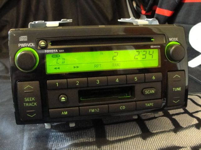    2004 Toyota Camry Factory Cd Cassette Car Stereo Radio 86120 AA040