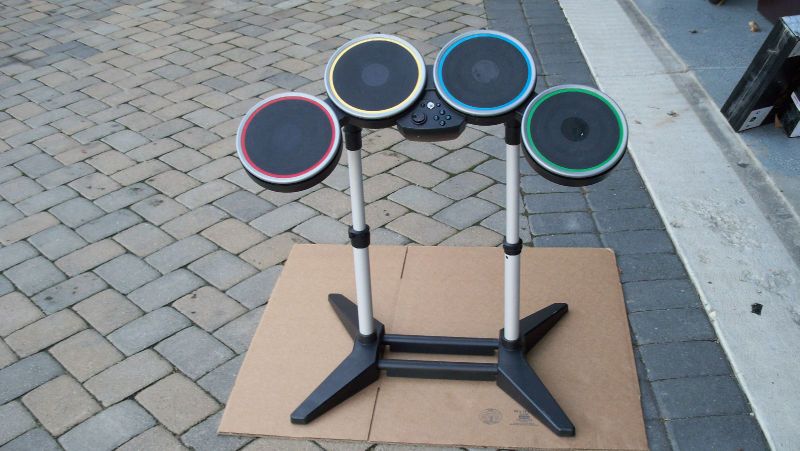 Harmonix Rockband Rock Band Drum Set for Wii with Stand Model NWDMS2