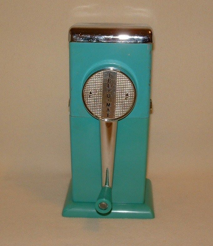 Vintage Ice O Mat Ice Crusher Non Electric Hand Crank Ice Cube Crusher