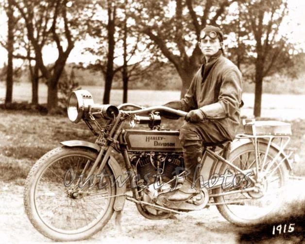 Fantastic 1915 Harley Davidson Motorcycle with Rider Racing Racer