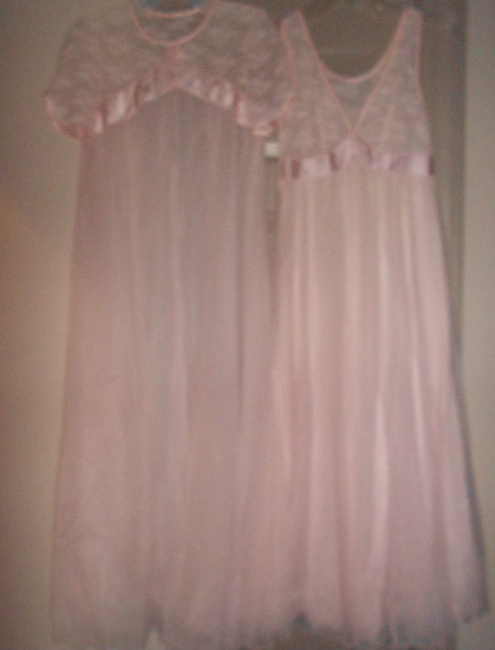 Vintage Shadowline Pink Long Nightgown and Peignoir Set Size Petite