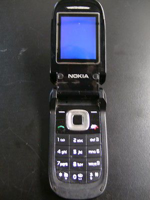 NOKIA CELL PHONE NUMBER 2660 4 PARTS ONLY SILVER AND BLACK WORKS BUT